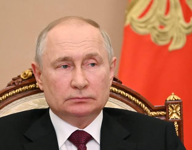 Government Agrees To Arrest Putin If He Attends BRICS Summit In South Africa thumbnail